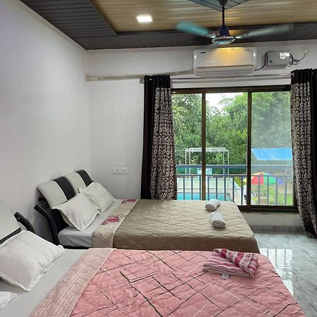 Riverland Farm And Resort คาร์จัต ภายนอก รูปภาพ