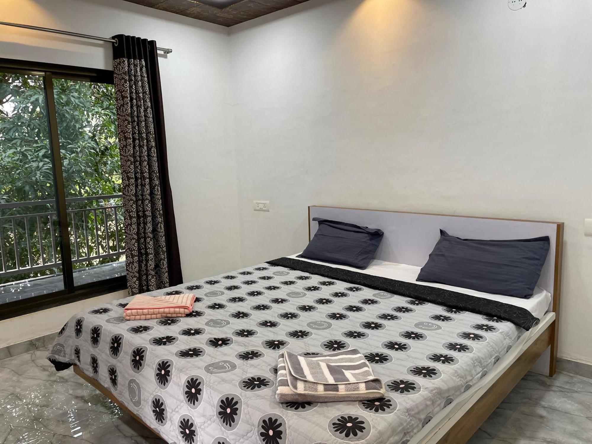 Riverland Farm And Resort คาร์จัต ภายนอก รูปภาพ