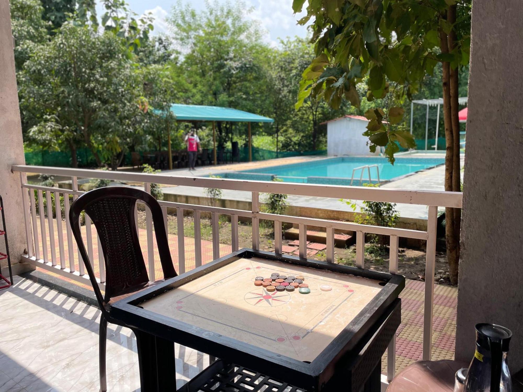 Riverland Farm And Resort คาร์จัต ภายนอก รูปภาพ