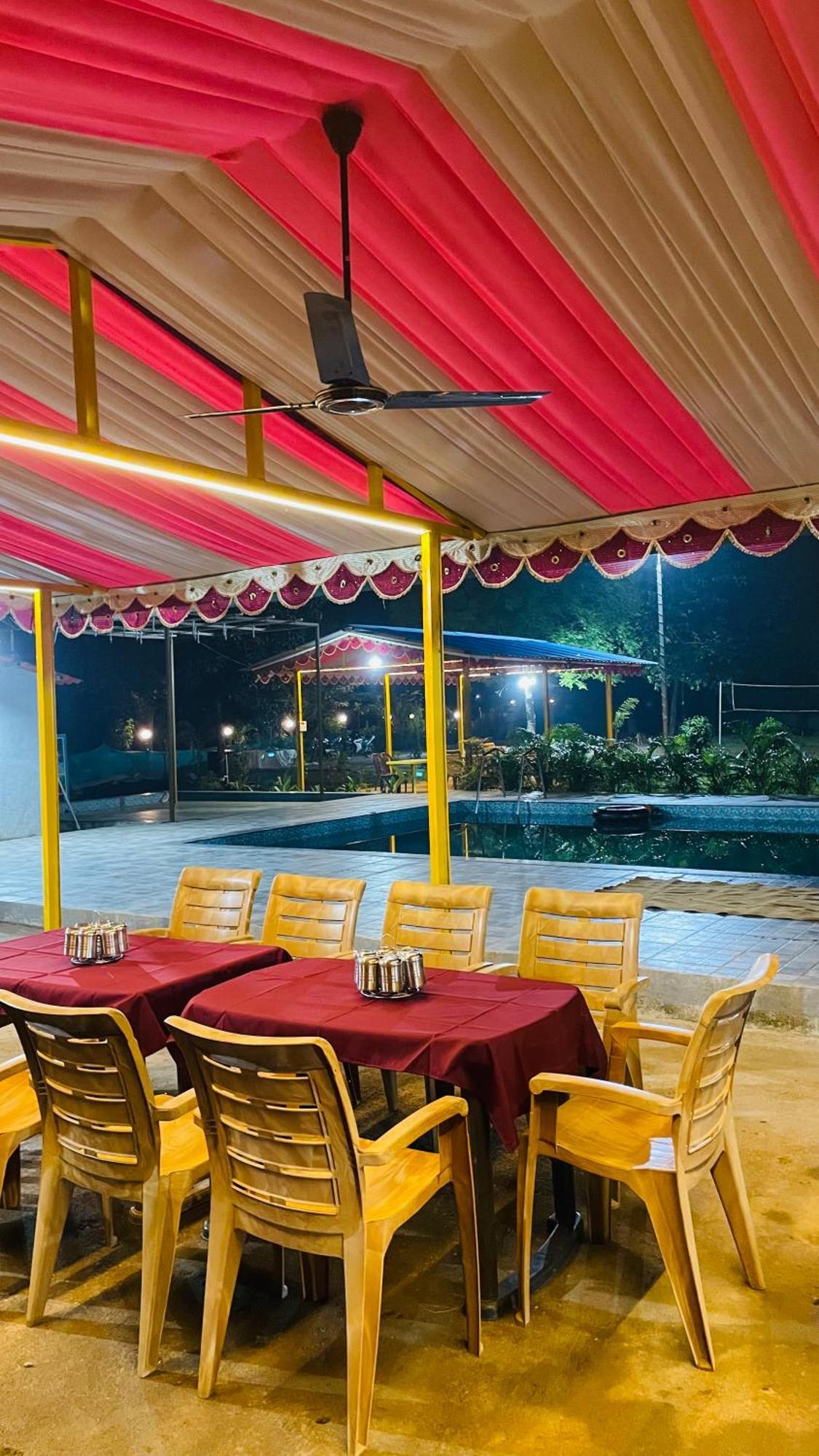 Riverland Farm And Resort คาร์จัต ภายนอก รูปภาพ