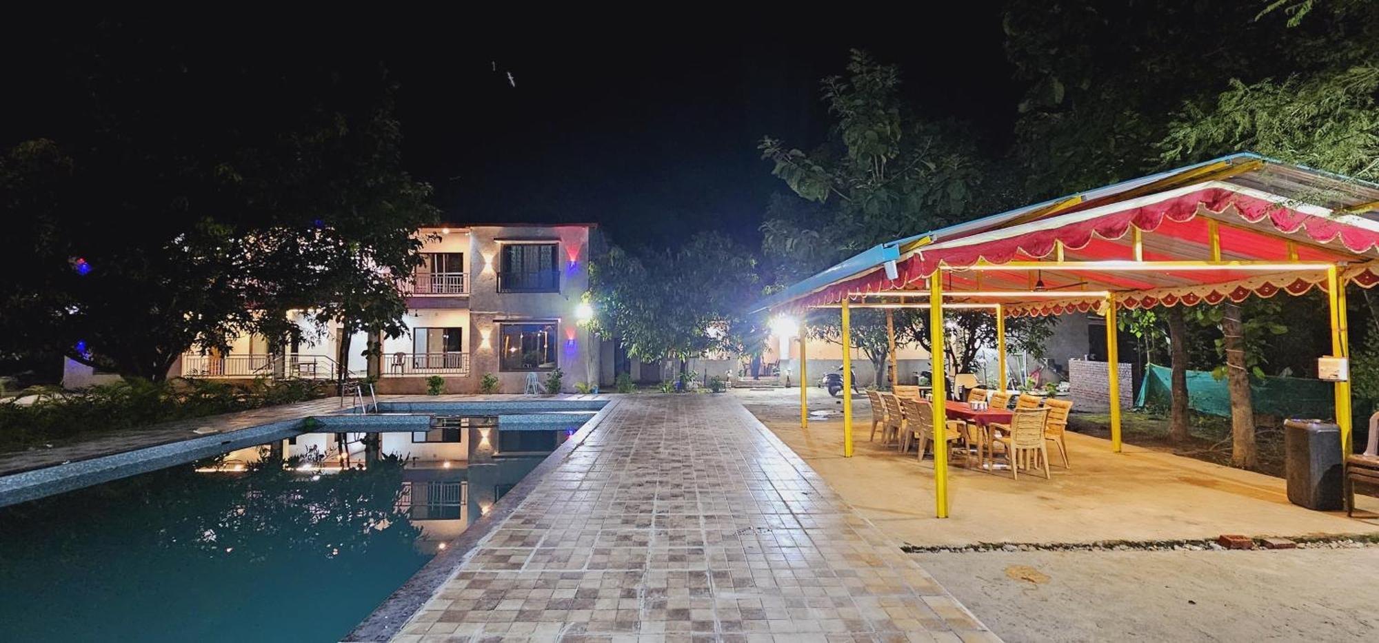 Riverland Farm And Resort คาร์จัต ภายนอก รูปภาพ